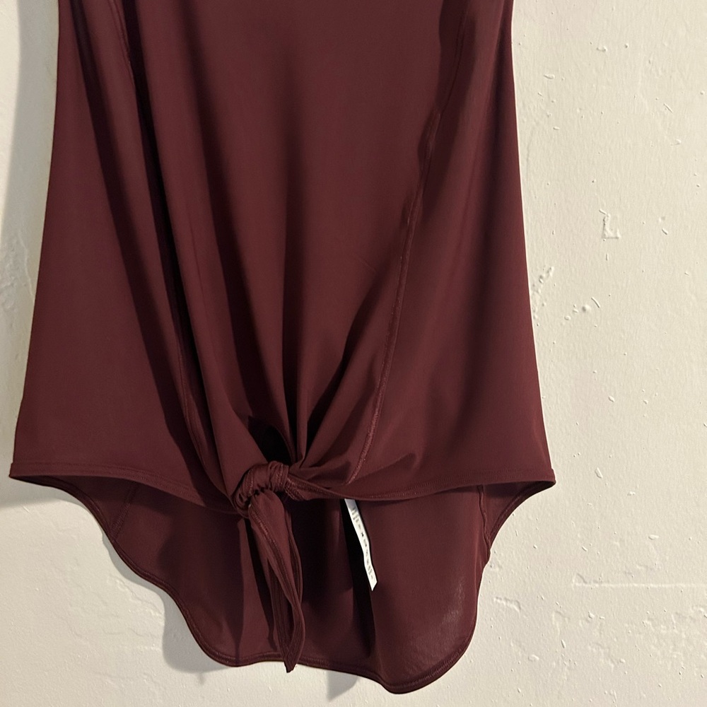 Lululemon Tank - Picture 2 of 5